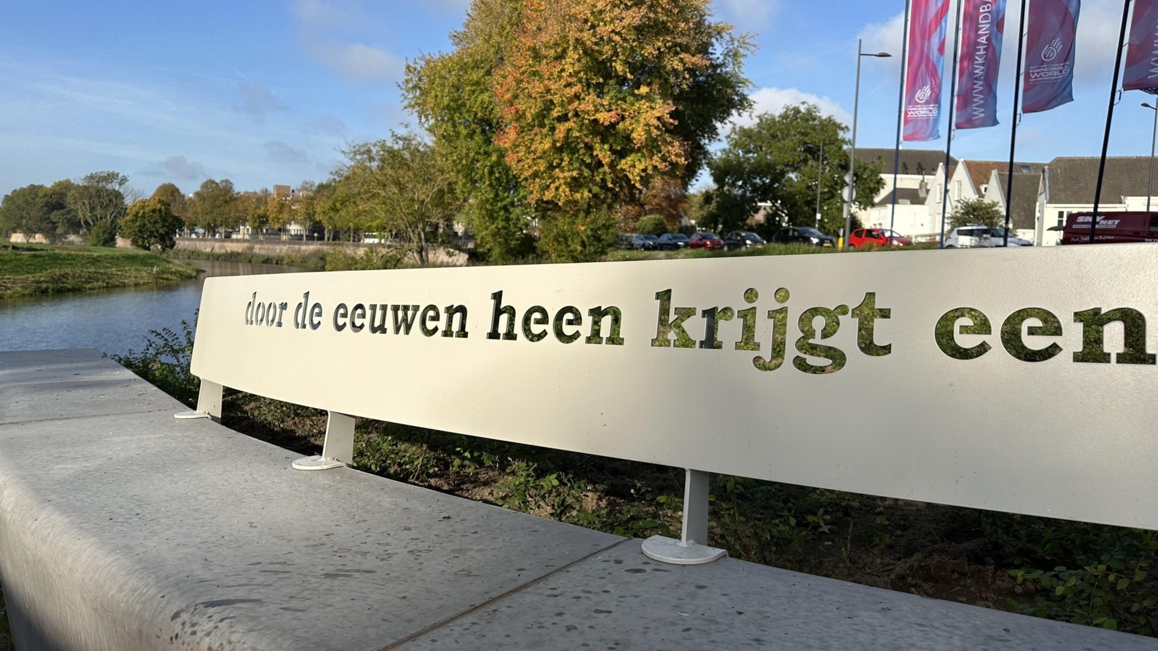 Ode-aan-de-vrijwilliger-bank