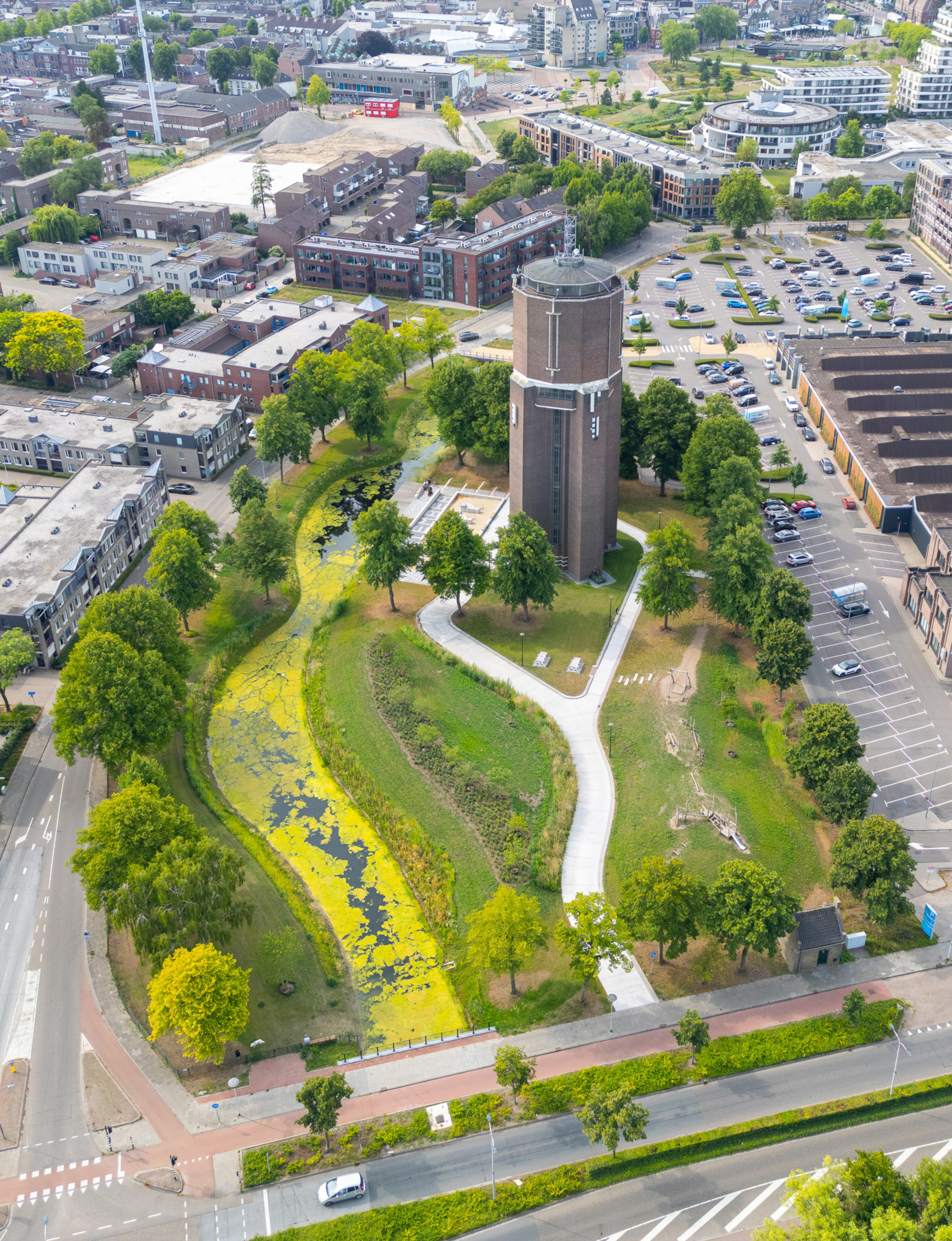 Custom Made CM3 Project Helmond September Park LR 8